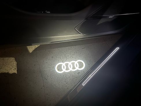 Used 2021 Audi Q7 3.0T Prestige image 24