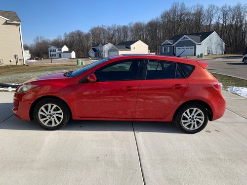 Used 2013 MAZDA MAZDA3 i Touring image 10