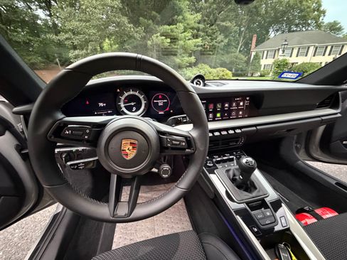 Used 2024 Porsche 911 Carrera T RWD image 25