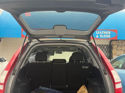 Used 2011 Honda CR-V EX-L image 2