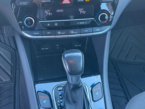Used 2017 Hyundai Ioniq SEL image 14