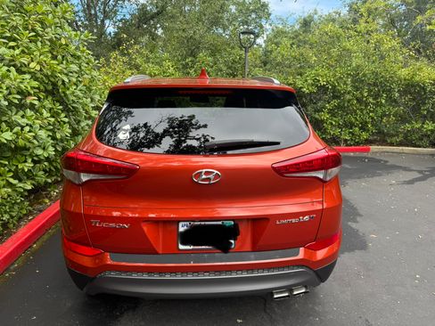 Used 2016 Hyundai Tucson Limited FWD image 2