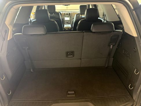 Used 2011 GMC Acadia Denali AWD/4WD image 16