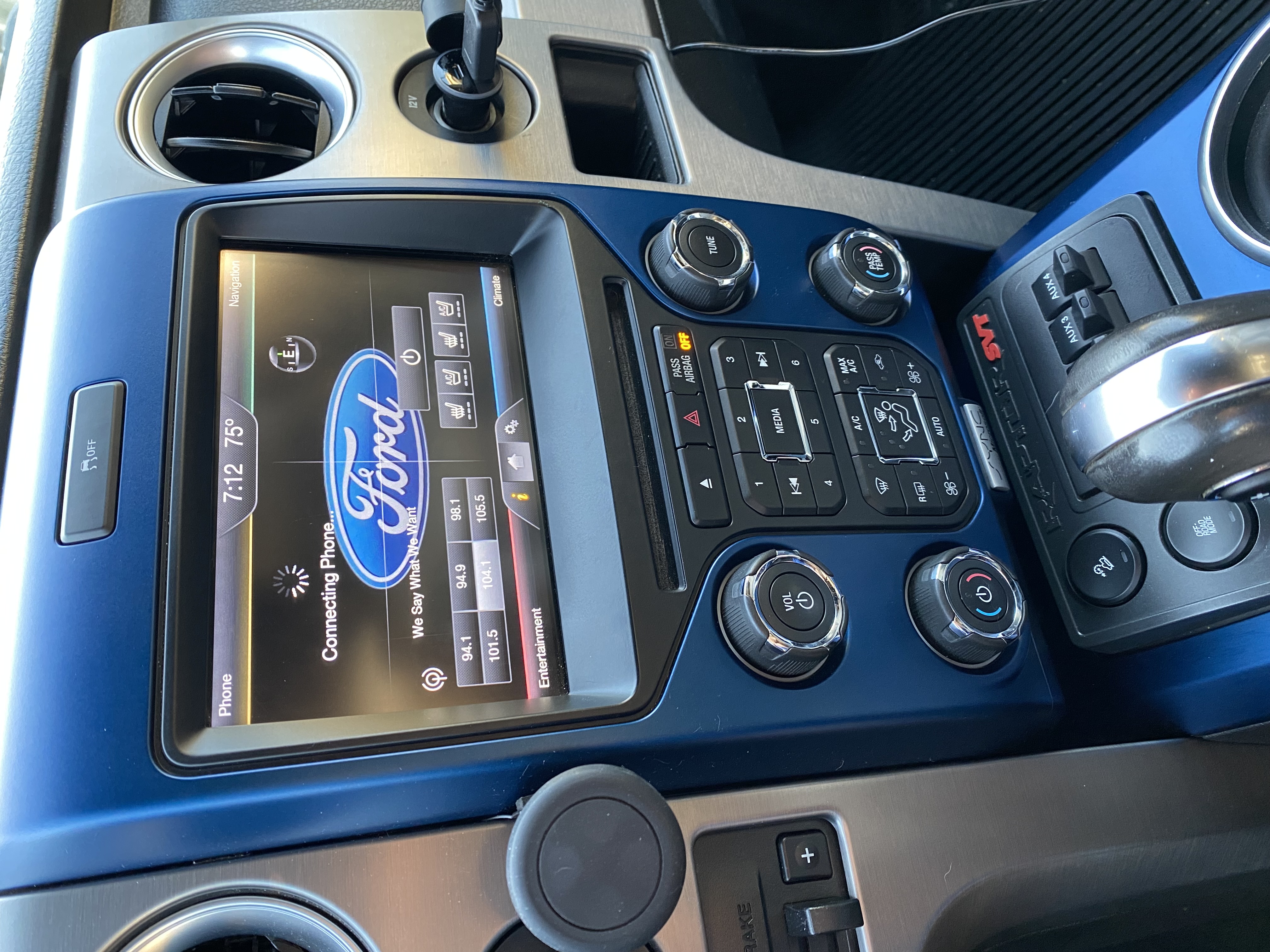 Used 2014 Ford F150 Raptor w/ Equipment Group 801A Luxury AWD/4WD image 26
