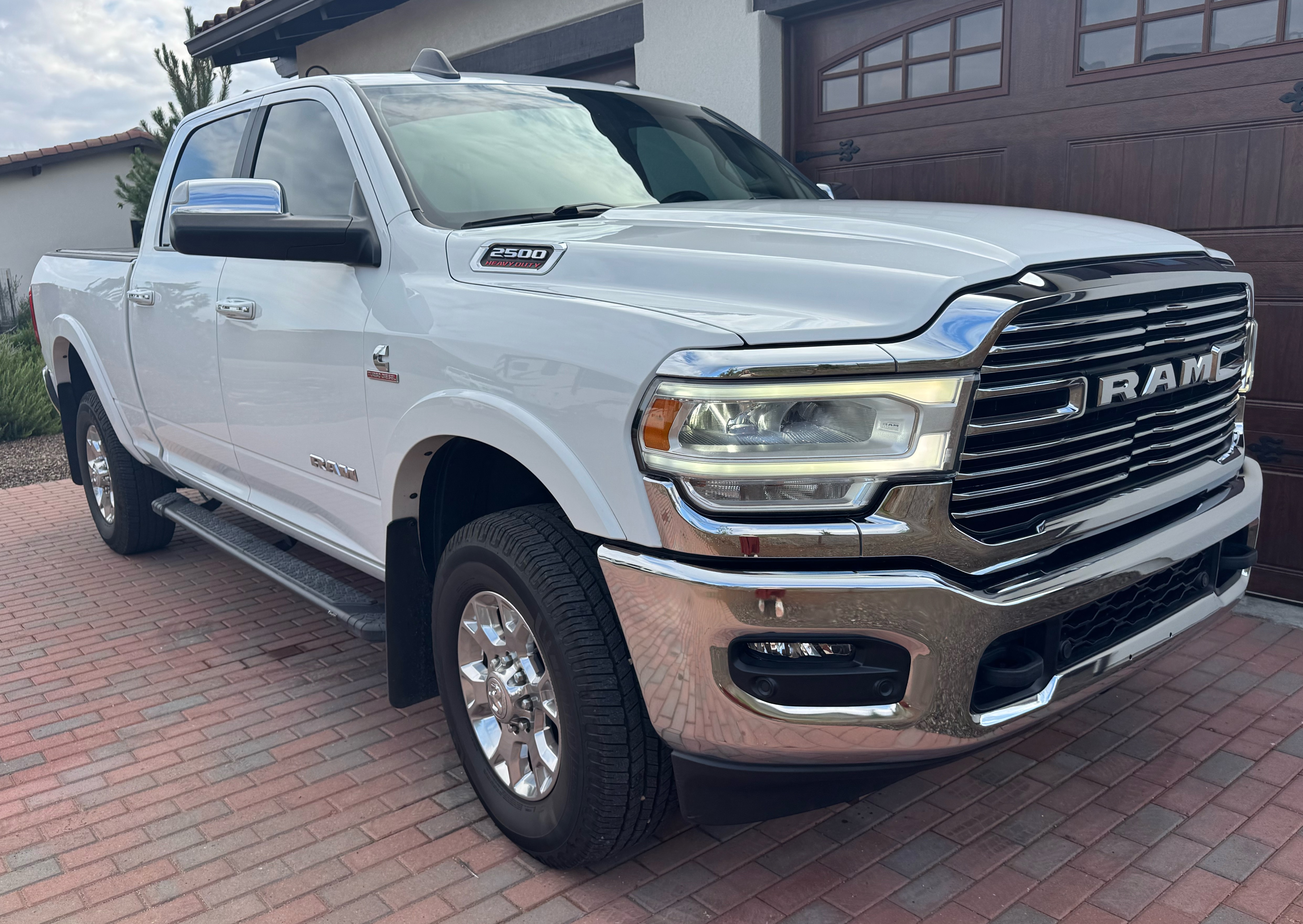 Used 2020 RAM 2500 Laramie AWD/4WD image 10