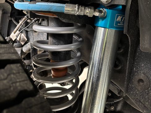 Used 2024 INEOS Grenadier image 12