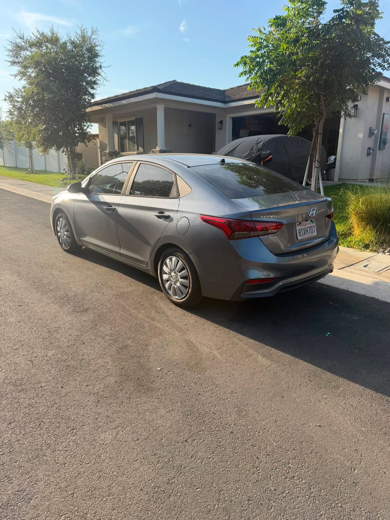Used 2019 Hyundai Accent SE FWD image 4