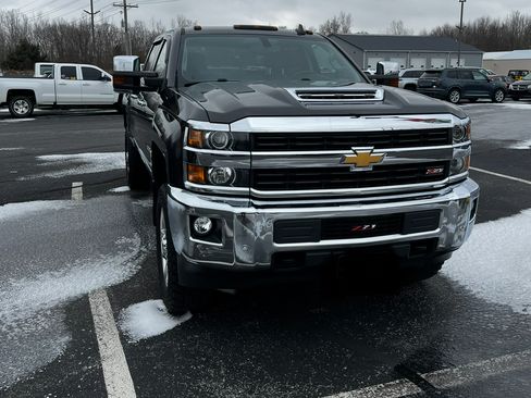 Used 2016 Chevrolet Silverado 2500 LTZ w/ LTZ Plus Package image 1