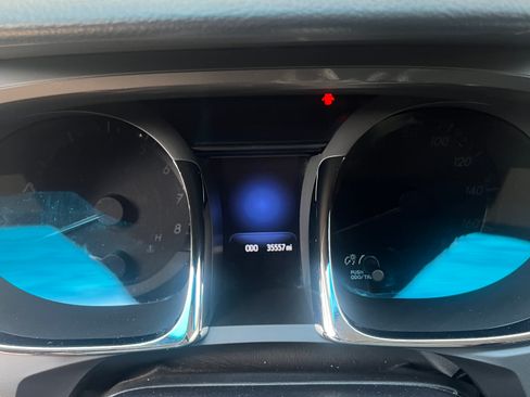 Used 2013 Toyota Avalon XLE image 14