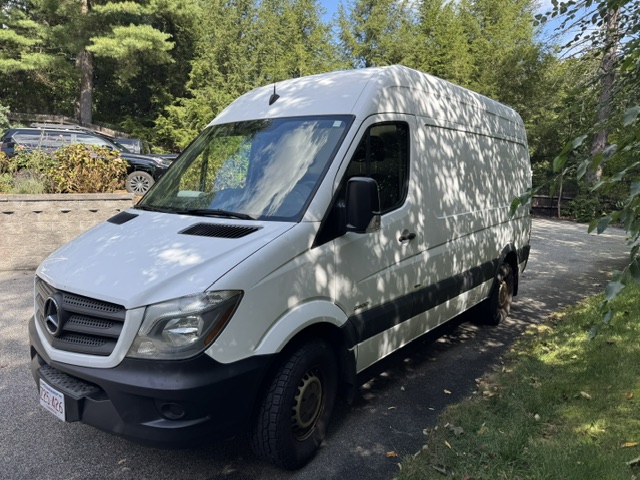Used 2016 Mercedes-Benz Sprinter 2500 image 4