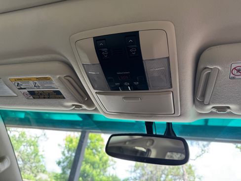 Used 2017 Lexus GX 460 AWD/4WD image 21