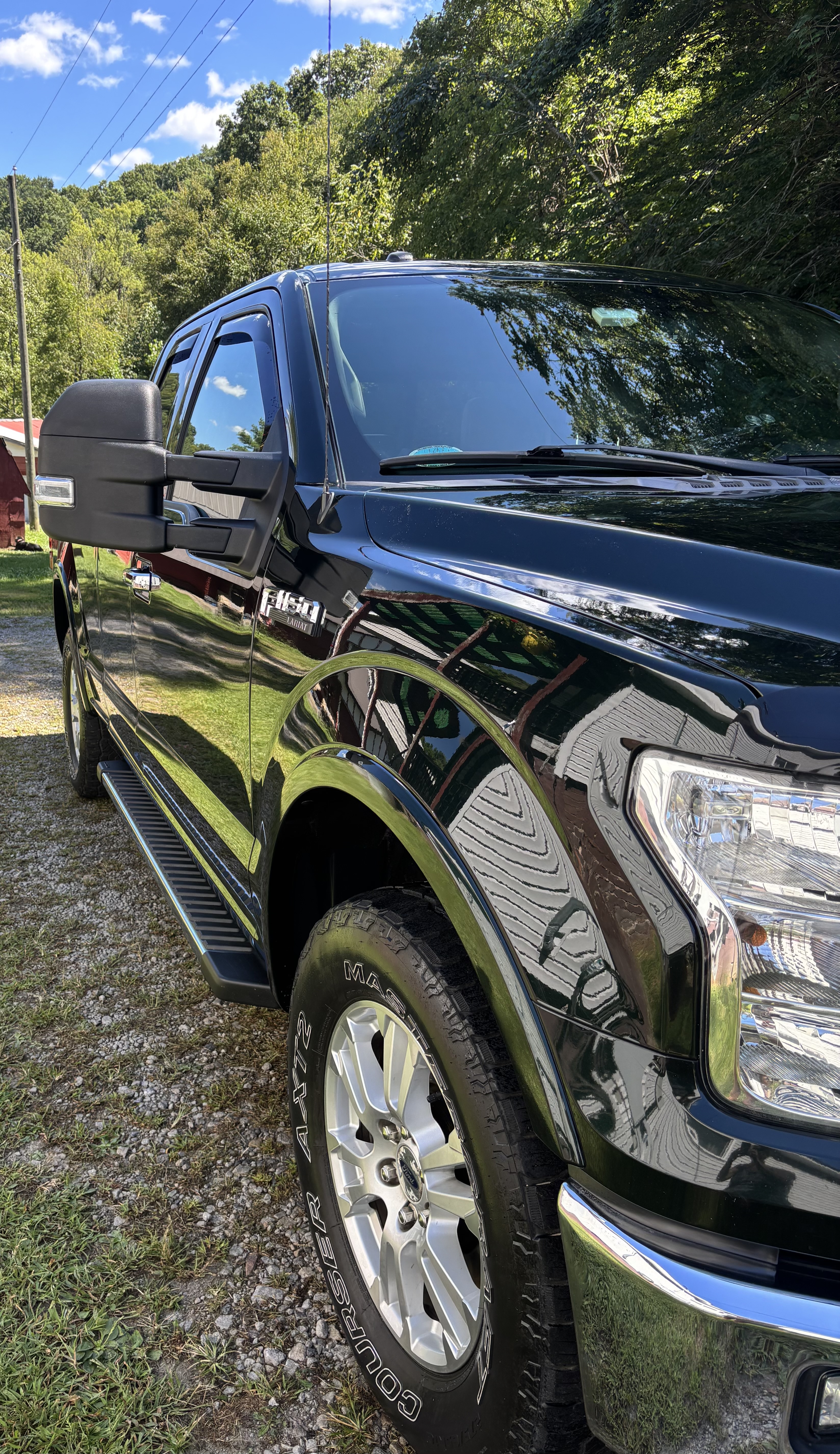 Used 2015 Ford F150 Lariat w/ Equipment Group 501A Mid AWD/4WD image 13