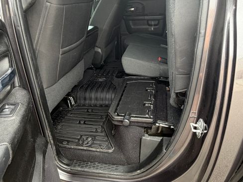 Used 2021 RAM 1500 Classic Warlock w/ Electronics Group image 9