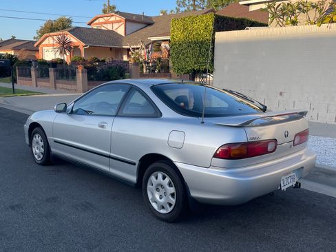 Used 1995 Acura Integra LS FWD image 10