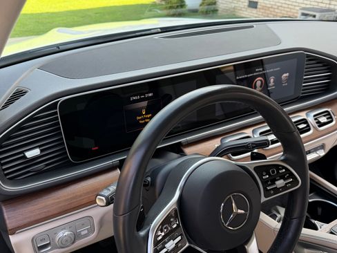 Used 2023 Mercedes-Benz GLE 450 4MATIC image 12