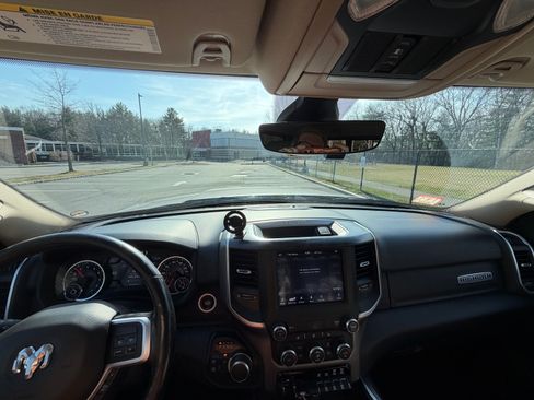 Used 2019 RAM 2500 Big Horn image 10