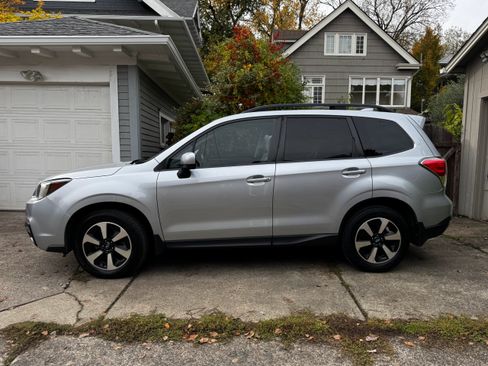Used 2018 Subaru Forester 2.5i Premium image 8
