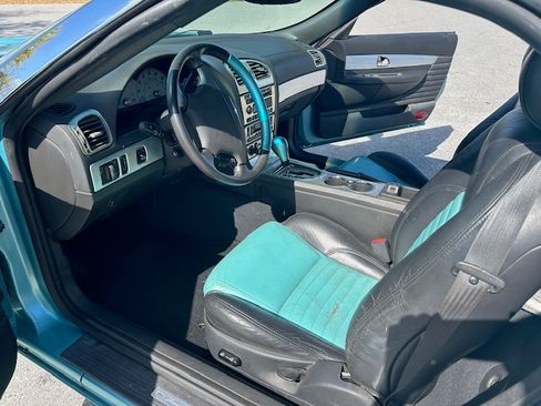Used 2002 Ford Thunderbird image 6