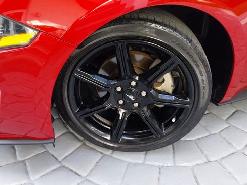 Used 2020 Ford Mustang Coupe w/ Black Accent Package image 5