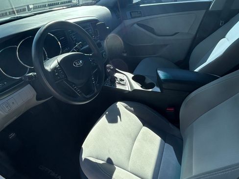Used 2013 Kia Optima LX image 9