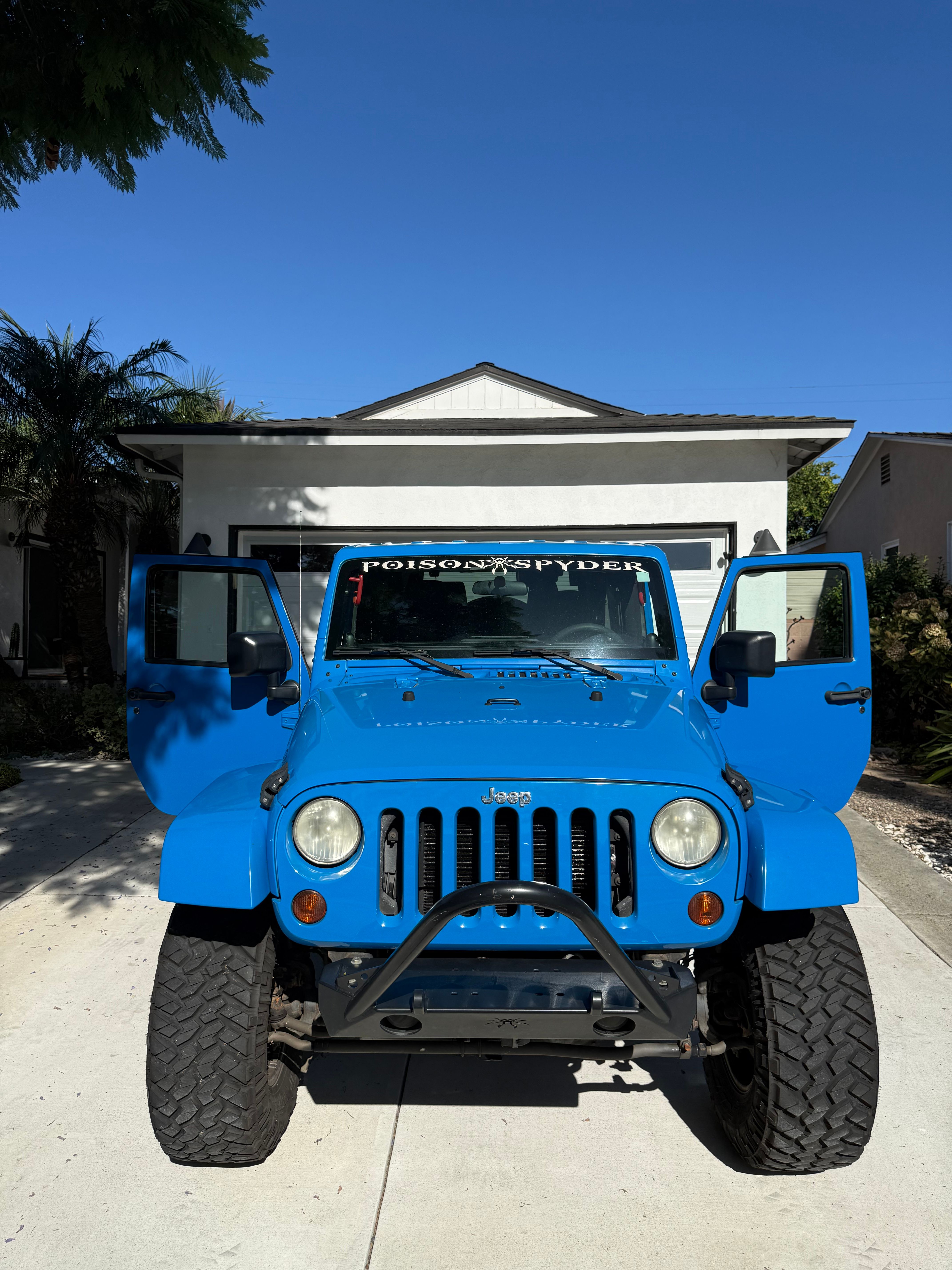 Used 2012 Jeep Wrangler Rubicon w/ PWR Convenience Group AWD/4WD image 4