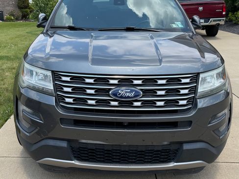 Used 2016 Ford Explorer Limited w/ Equipment Group 301A AWD/4WD image 1