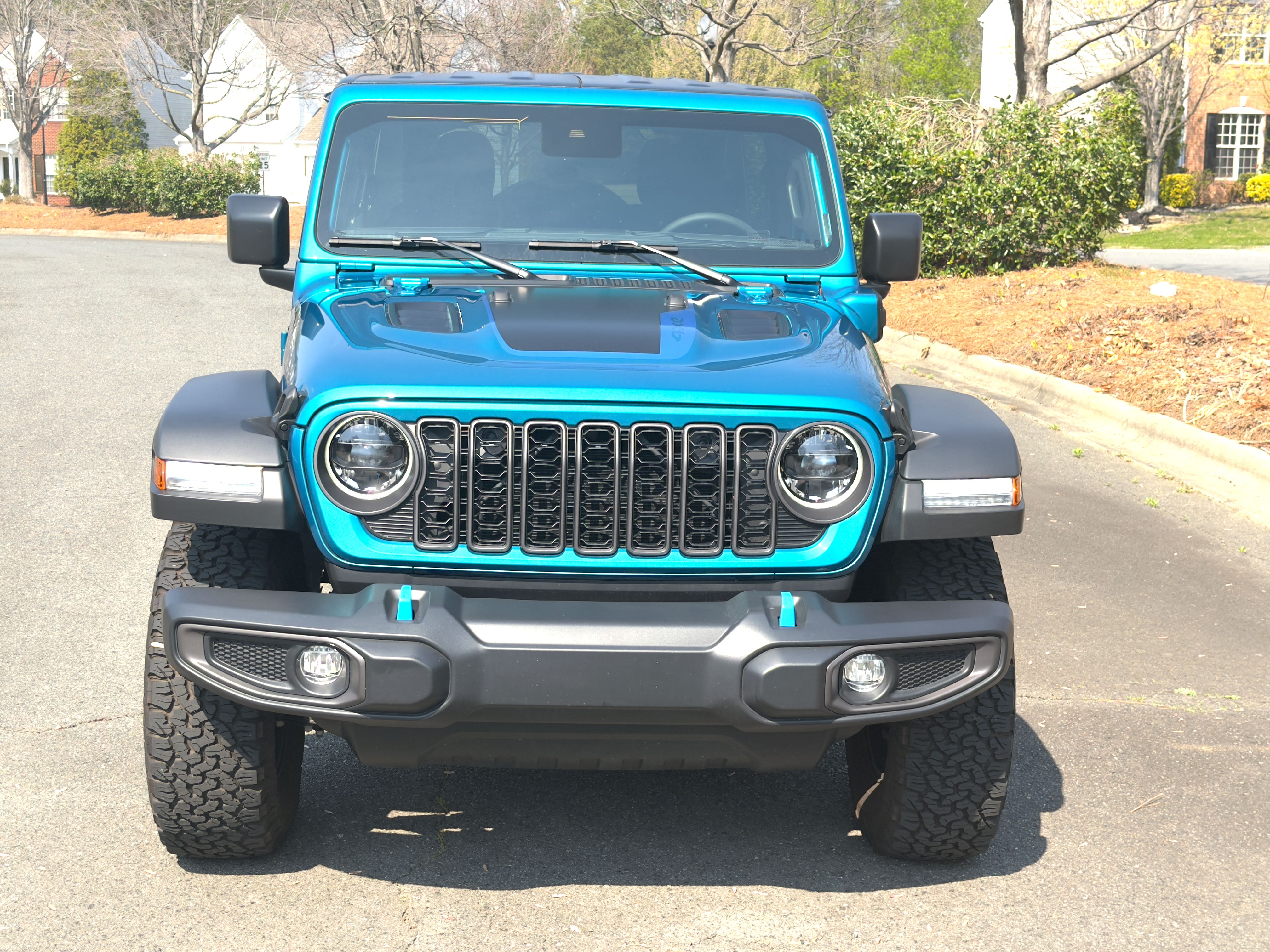 Used 2024 Jeep Wrangler Unlimited Rubicon 4xe w/ Safety Group AWD/4WD image 4