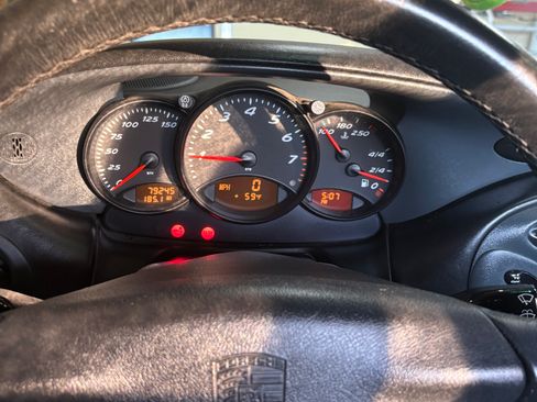 Used 1997 Porsche Boxster image 23