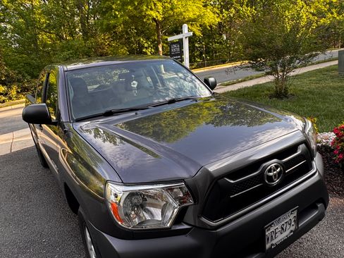 Used 2013 Toyota Tacoma 2WD Access Cab image 8