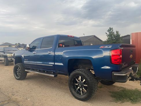 Used 2016 Chevrolet Silverado 2500 LTZ w/ Duramax Plus Package AWD/4WD image 4