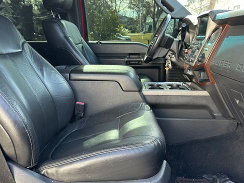 Used 2013 Ford F250 Lariat w/ Lariat Ultimate Pkg image 11