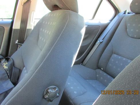 Used 2007 Volvo S60 2.5T image 6