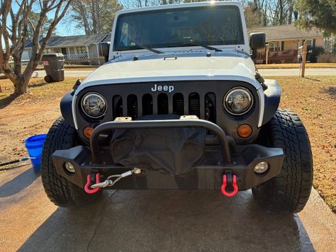 Used 2012 Jeep Wrangler Unlimited Sport image 6