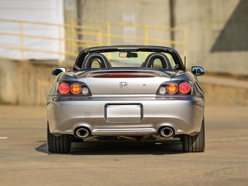 Used 2004 Honda S2000 image 5