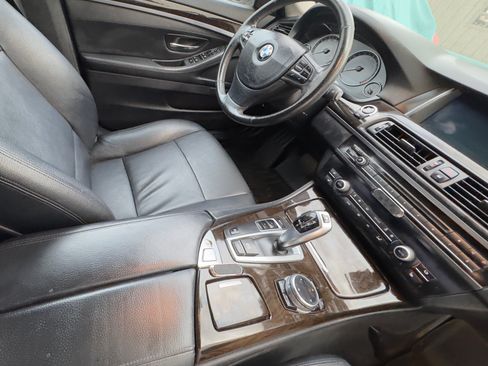 Used 2014 BMW 528i xDrive Sedan AWD/4WD image 25