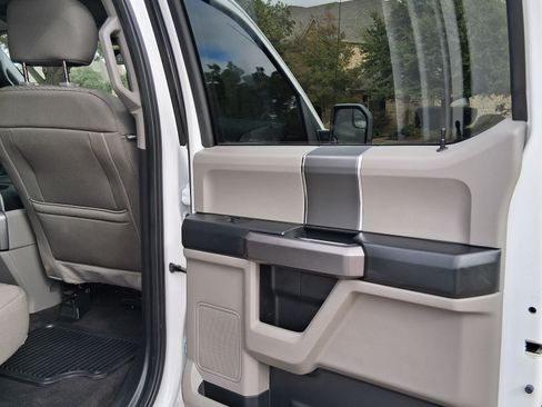 Used 2019 Ford F150 XLT w/ Equipment Group 302A Luxury image 14