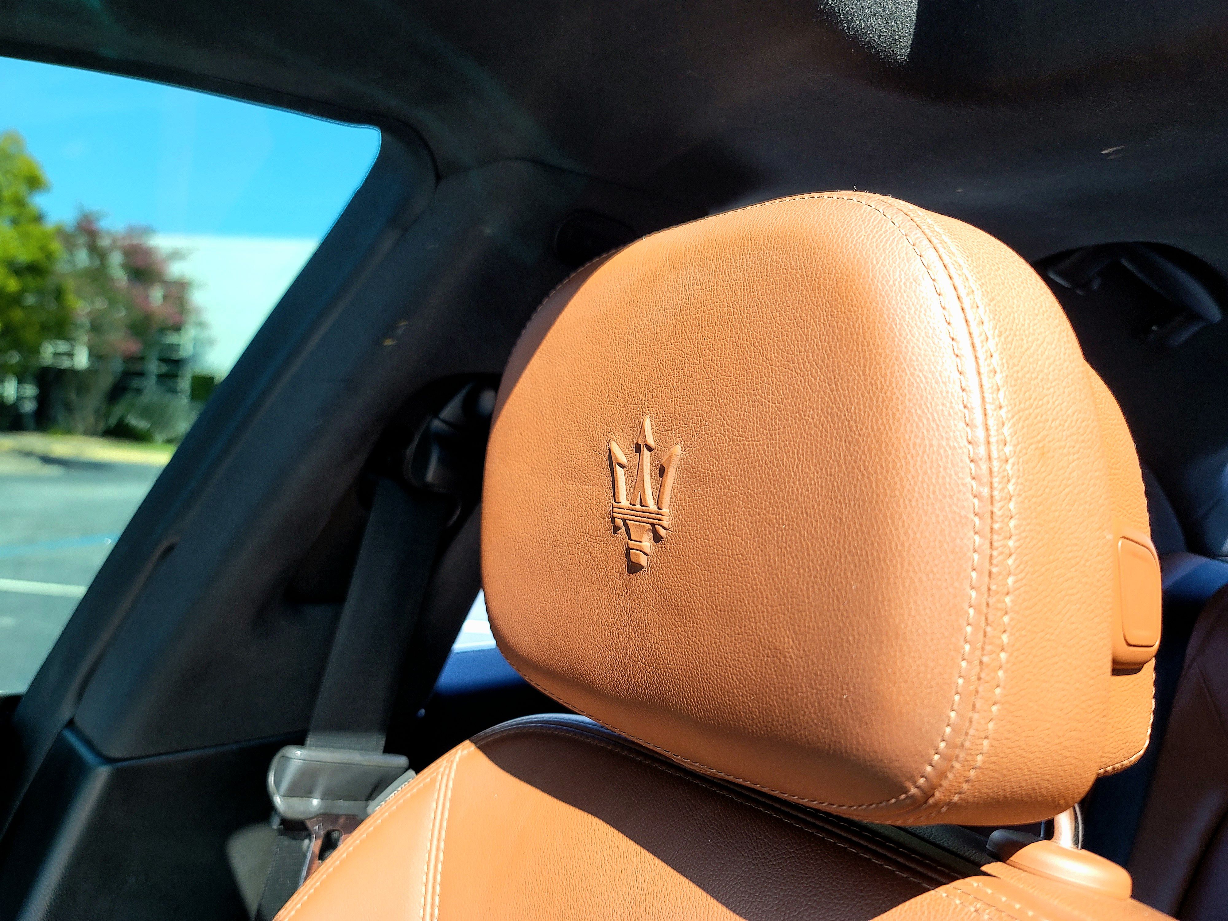 Used 2016 Maserati Ghibli S RWD image 17