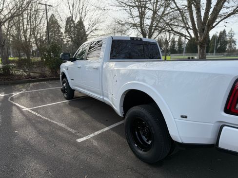 Used 2021 RAM 3500 Laramie image 6