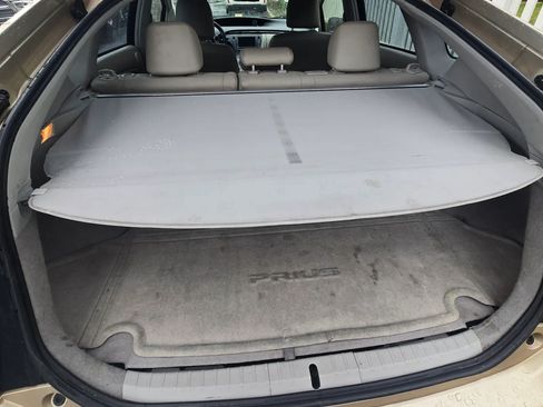 Used 2010 Toyota Prius Two image 6