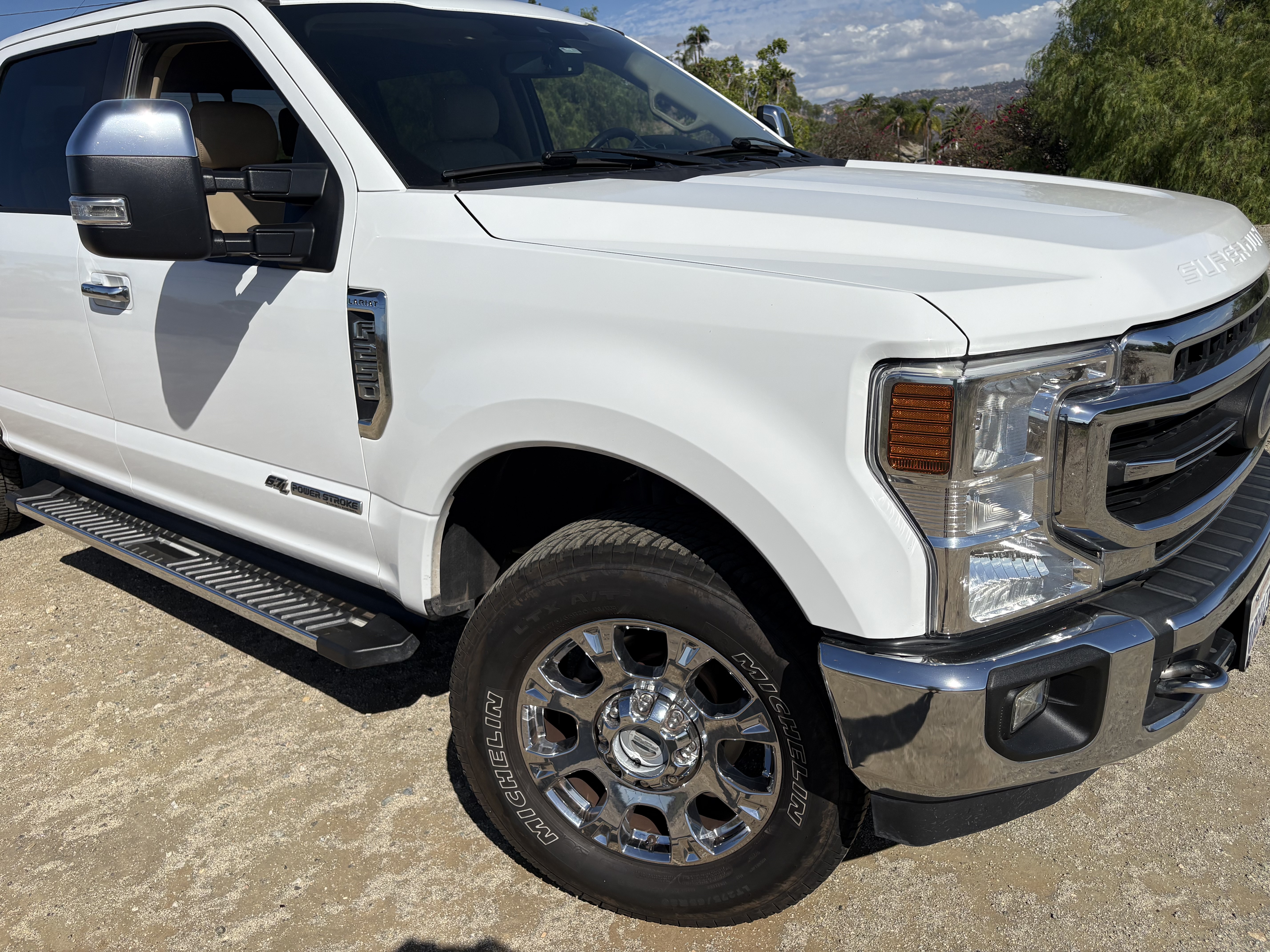 Used 2020 Ford F250 Lariat w/ Chrome Package AWD/4WD image 2