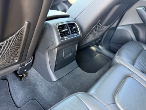 Used 2015 Audi Q5 2.0T Premium Plus w/ Technology Package AWD/4WD image 19