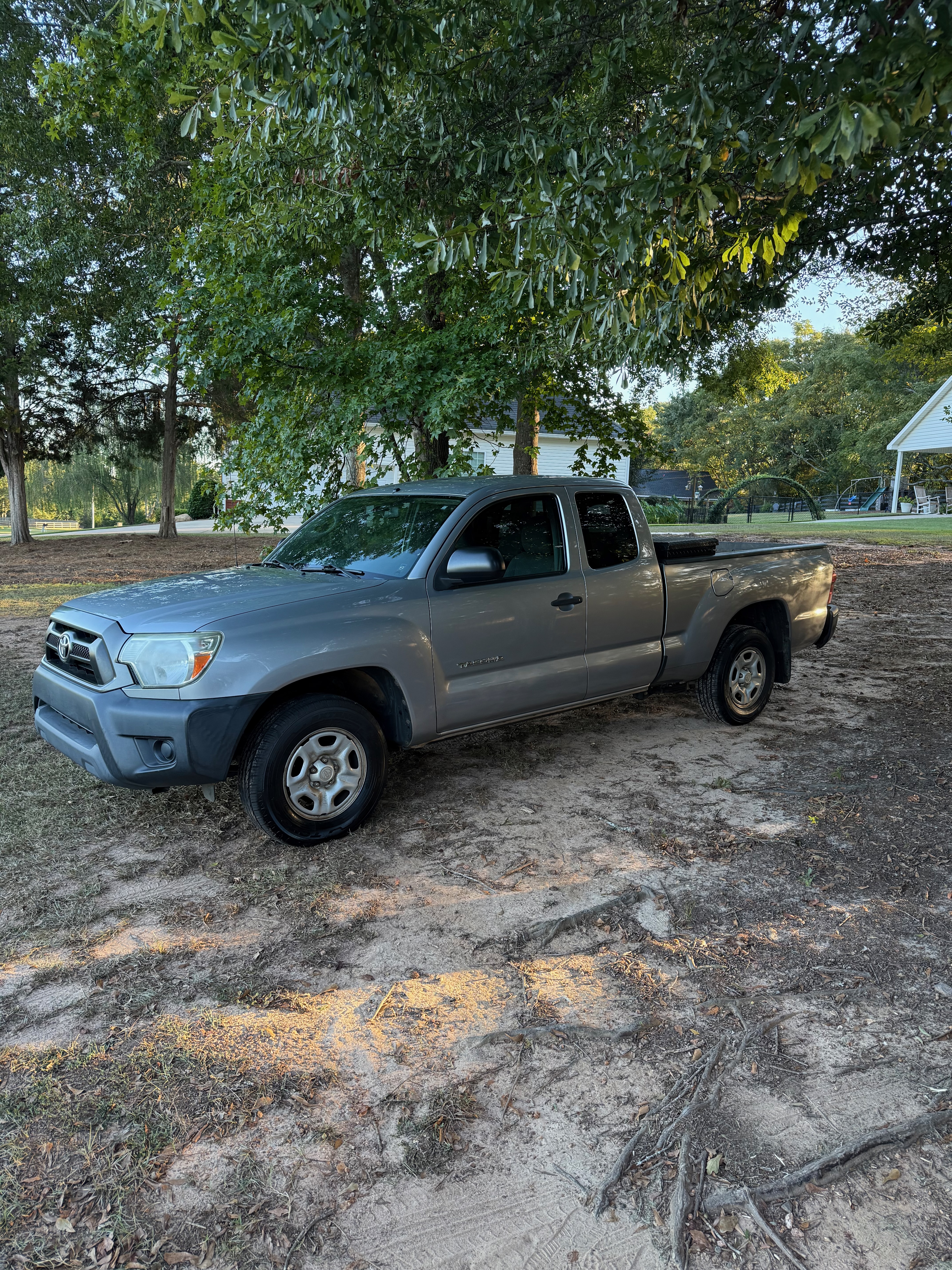 Used 2015 Toyota Tacoma 2WD Access Cab w/ Convenience Package image 8