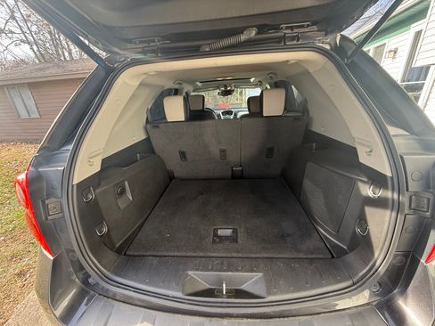 Used 2015 Chevrolet Equinox LTZ image 16