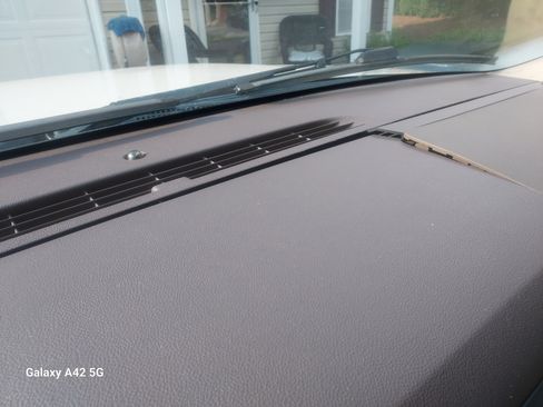 Used 2013 GMC Yukon XL SLT image 9