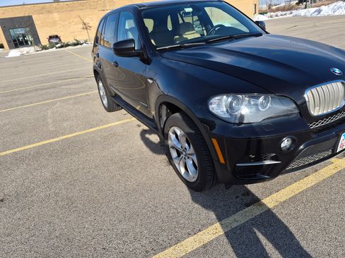 Used 2011 BMW X5 xDrive50i image 4