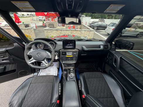 Used 2018 Mercedes-Benz G 550 Squared image 19