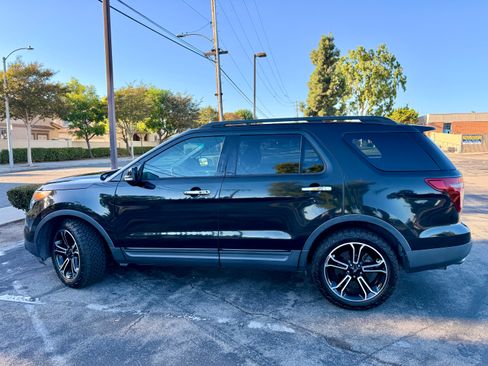 Used 2013 Ford Explorer Sport AWD/4WD image 4