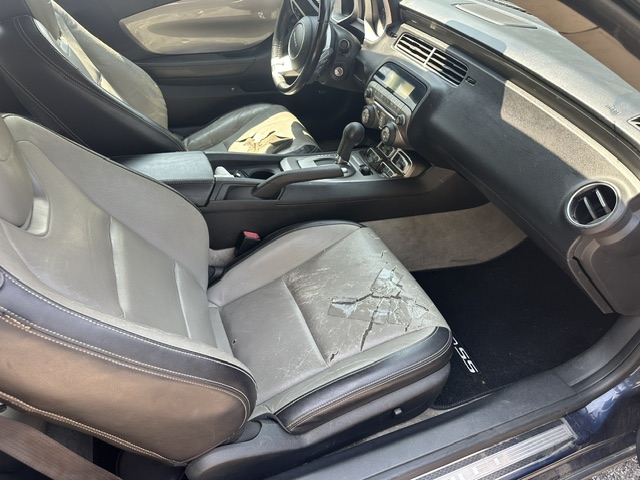 Used 2010 Chevrolet Camaro SS RWD image 6
