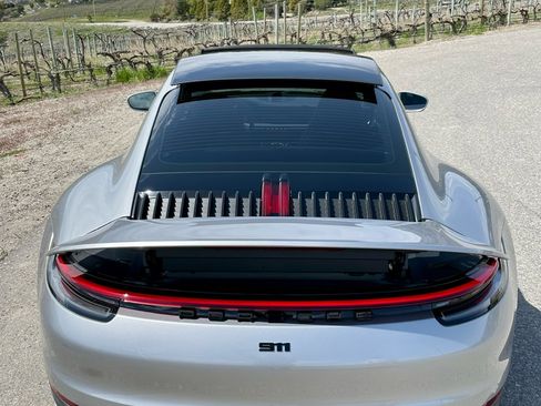 Used 2020 Porsche 911 Carrera S image 13