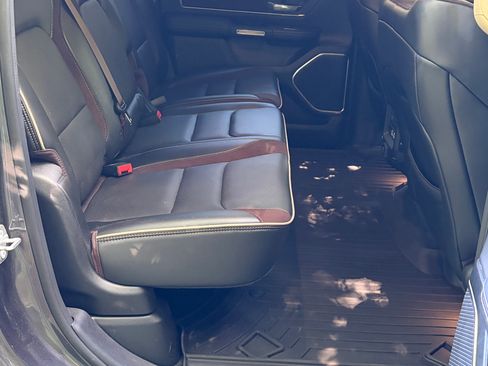 Used 2021 RAM 1500 Laramie AWD/4WD image 13